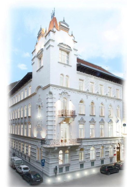 Ikonik Parlament - Pest County