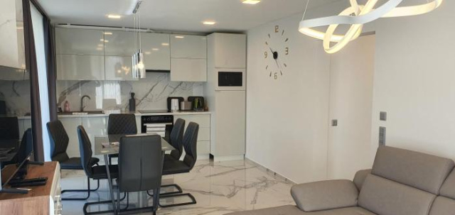 Luxury Apartments in Balatonalmádi, Almádi Lux Apartman II - Crystal White - Veszprem County