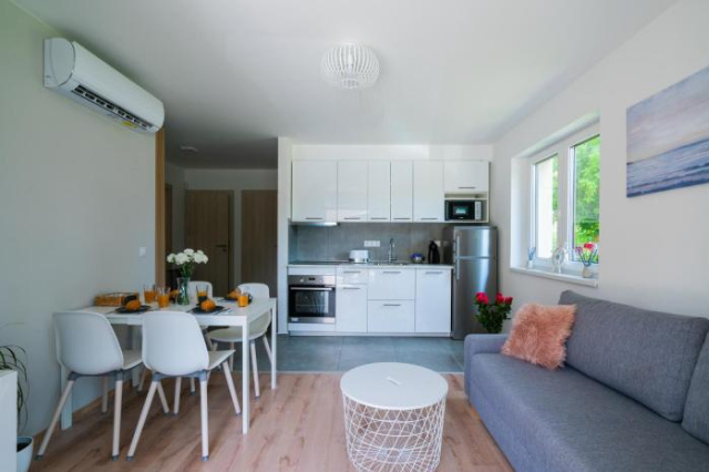 Captain’s Home Kenese Apartman - Veszprem County