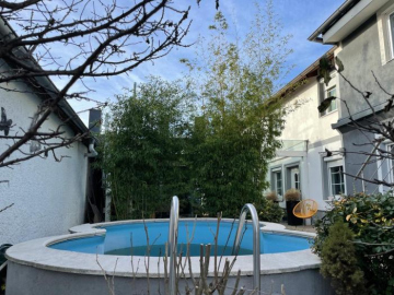 Outlet Center House, Pool Garden Sundeck Jacuzzi