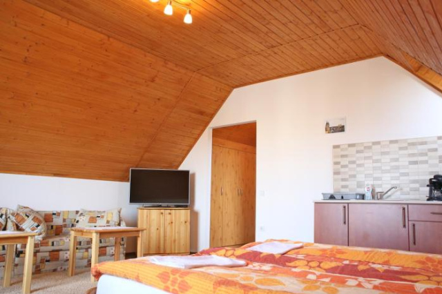 Szabolcs Apartments - Buk