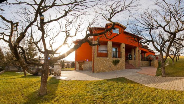 Harmónia Wellness Villa - Buk