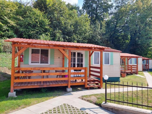 Lipicai Apartmanházak - 比克