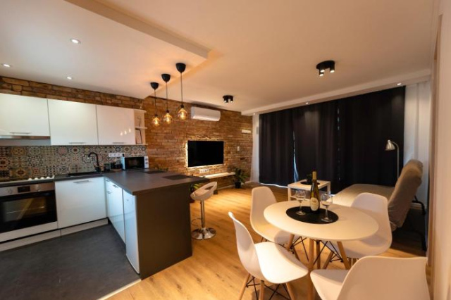 Pitypang Apartman Kápolnásnyék - Lake Velence