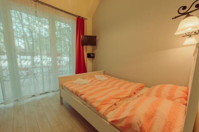 Peter Apartment Hotel - Somogy County