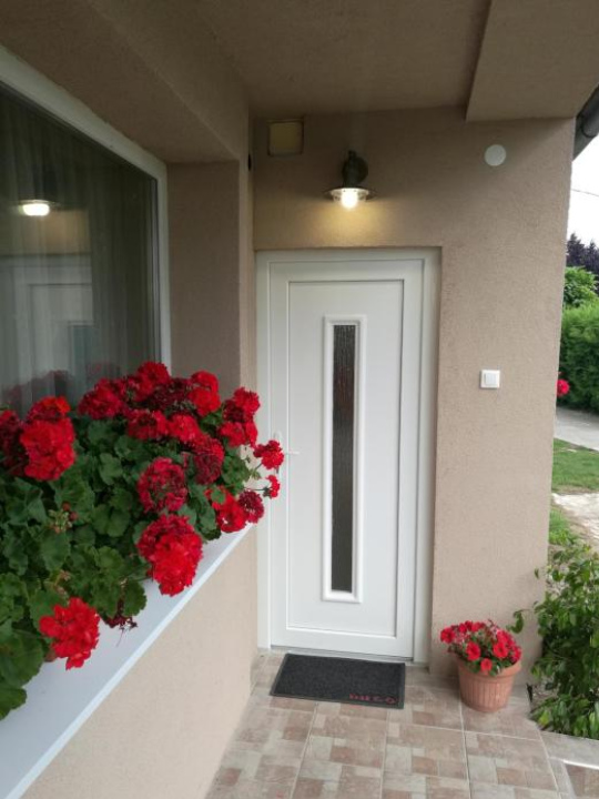 Virágos Apartman Balatonszemes - Somogy County