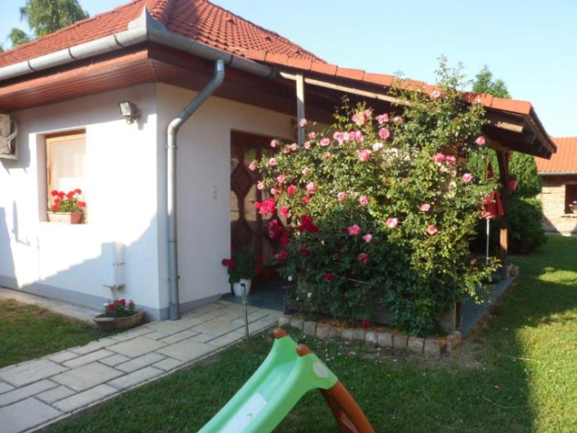 Holiday Home Balatonbereny/Balaton 18044 - Somogy County