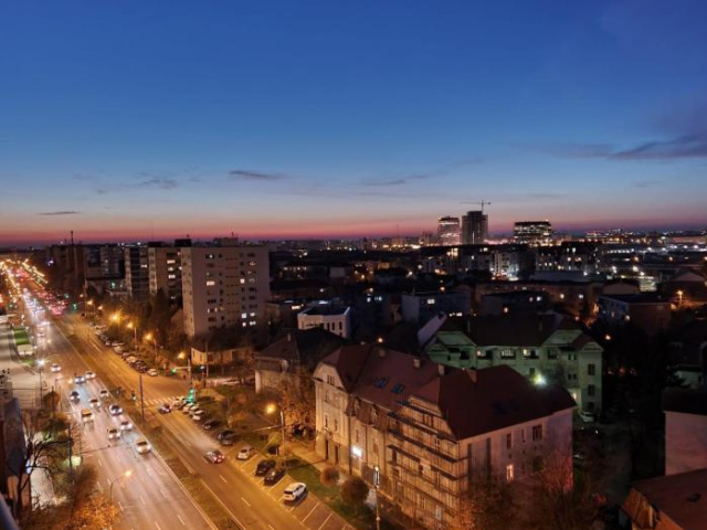 Skyline View Luxury Apartment Timisoara - 蒂米什瓦拉
