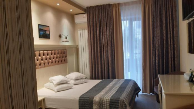 Hotel Holiday Maria - Baile Herculane