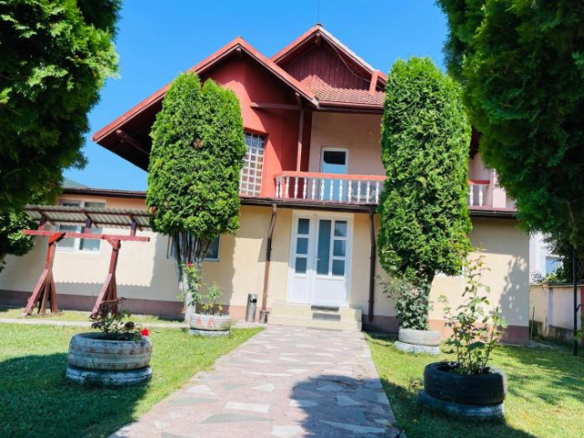 Casa Aris - Calimanesti