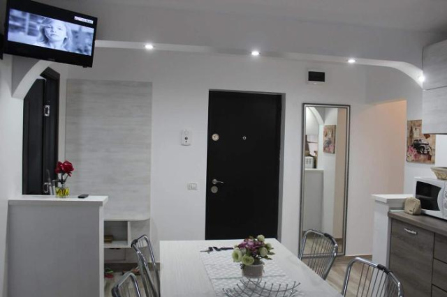 Apartament Anais - 克利默內甚蒂