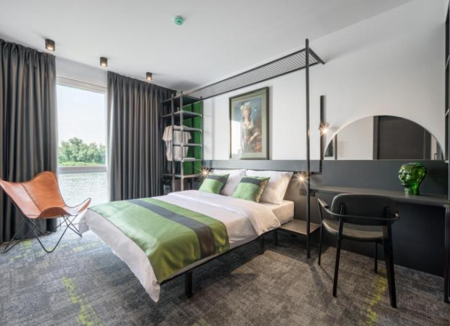 Joy 5 Hotel & SPA - Belgrade