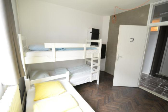 Hostel Fair and Square - Belgrade