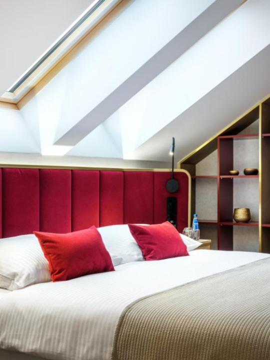 Golden Queen Deluxe Jacuzzi Apartments - Old Town - 克拉科夫