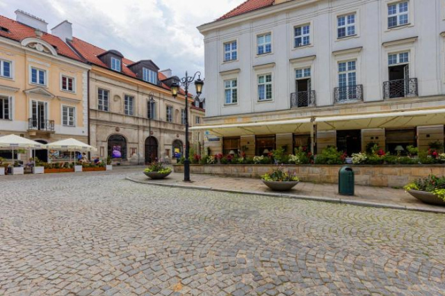 Warsaw New Town Square Apartment for 5 Guests by Renters - 華沙