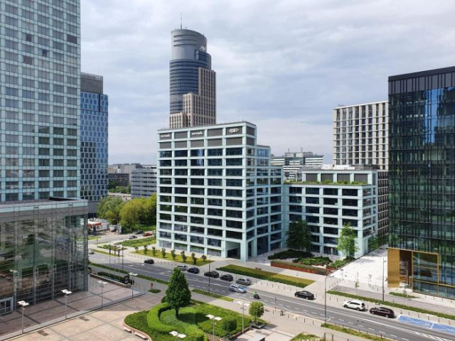 Chopin Platinum Tower Apartment - Warsaw