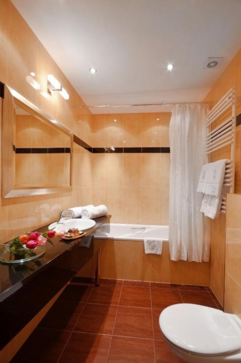 Hotel Wolne Miasto Old Town Gdańsk - Gdansk