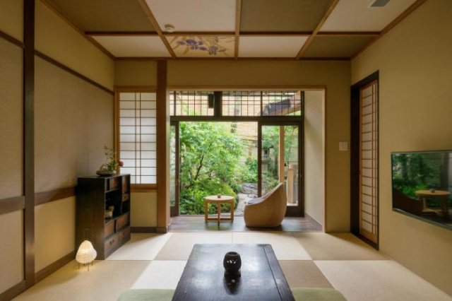 Nazuna Kyoto Nijo-jo - Kyoto