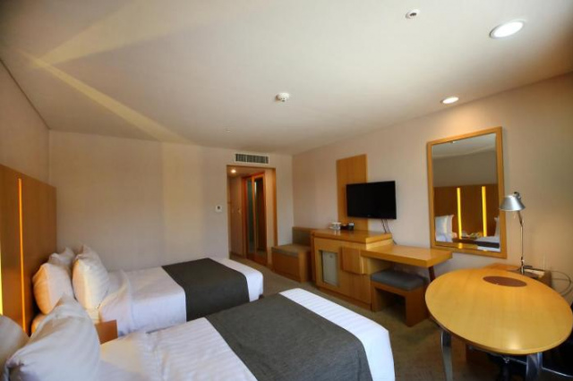 Ramada by Wyndham Songdo - Incheon