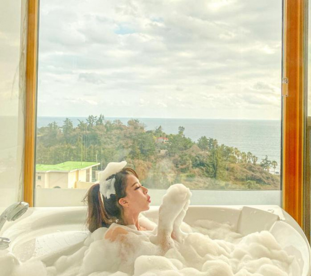 GoldOne Hotel & Suites - Jeju