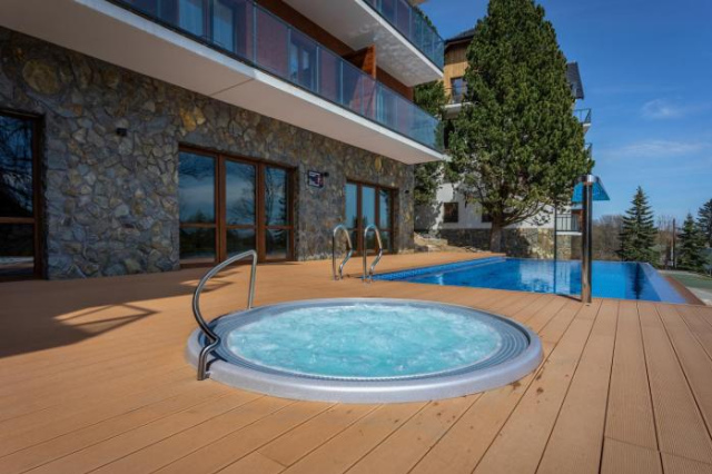 Green Park Resort B28- z dostępem do basenu, sauny, jacuzzi, siłowni - 施柯拉爾斯卡波倫巴