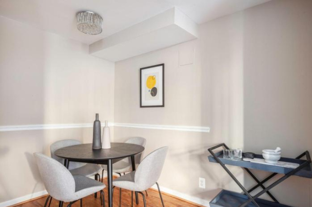 Dupont Circle 1BR nr U St Metro Glens Mkt WDC-176 - Washington