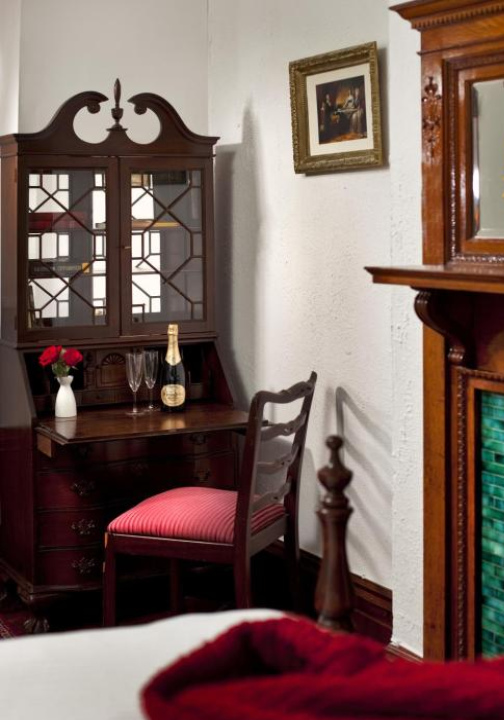 American Guest House, a Washington DC Bed and Breakfast - Washington