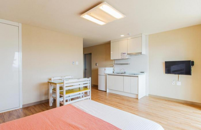 Jeju Pine Beach Pension - 濟州