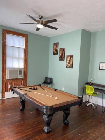 Chilled Pad 2 Blocks from the French Quarters
