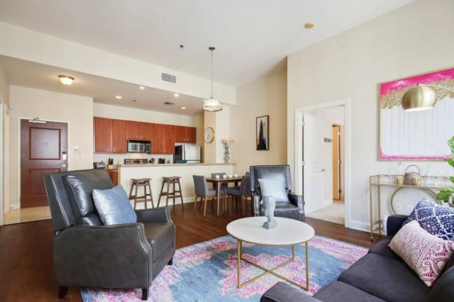 #1400 Spacious Condo Near French Qtr Canal Street - New Orleans