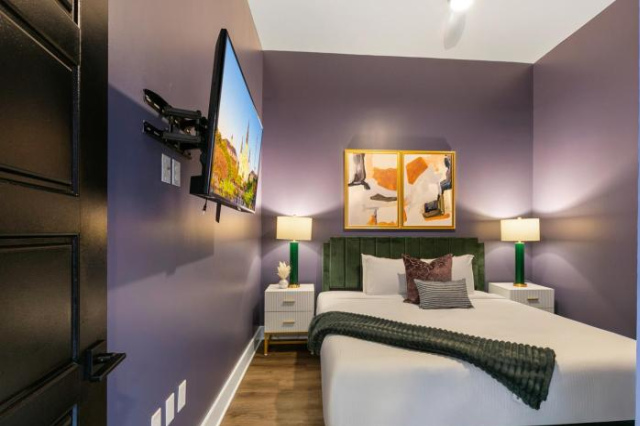 Exquisite 4 Bedroom Luxury condo Just Steps from the French Quarter - New Orleans