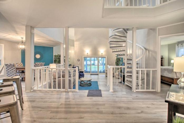 Riverfront Savannah Getaway with Pool and Dock! - Savannah