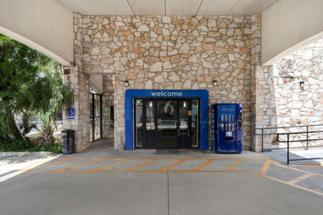 Motel 6 San Antonio Northwest - Medical Center - San Antonio