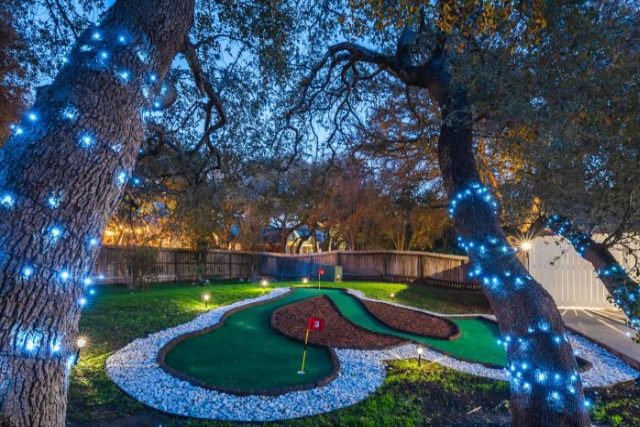 Beautiful Texas Ranch House, Game Room & Minigolf - San Antonio