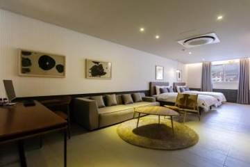 Brown Dot Hotel Gyeongju