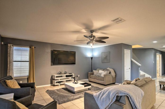 Pet-Friendly Getaway with Yard about 4 Mi to Seaworld! - San Antonio