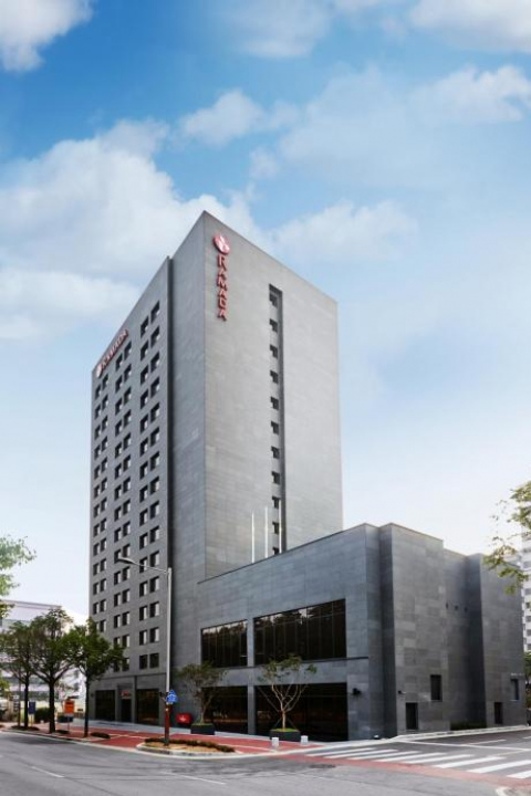 Gunsan Ramada Hotel - Jeonju