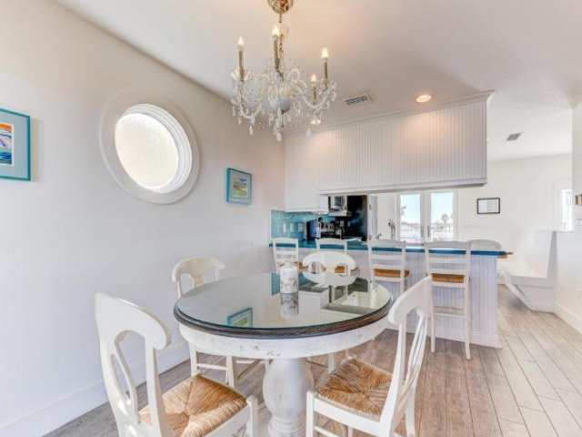 Four Palms, 4 Bedrooms, Sleeps 10, WiFi, Ocean Front - 聖奧古斯丁