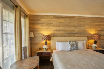Inn By the Bay Monterey