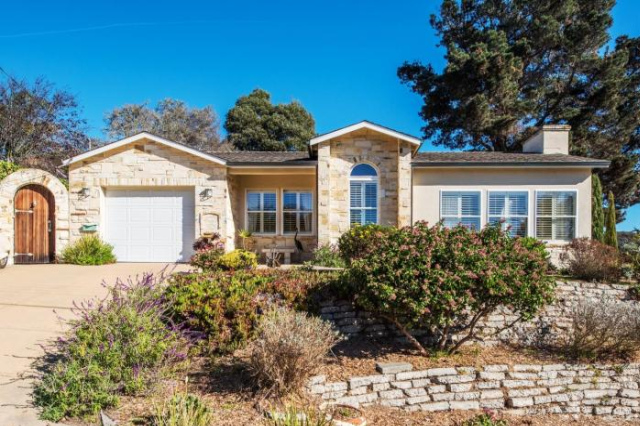 3485 Avalon by the Sea home - Monterey