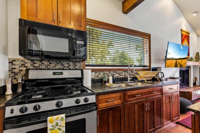 Delightful 1 bdrm Country Club Retreat with Mt Elden Views! - Flagstaff