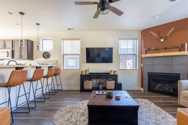 Book Summer Now! Flagstaff Mountain Home - 弗拉格斯塔夫