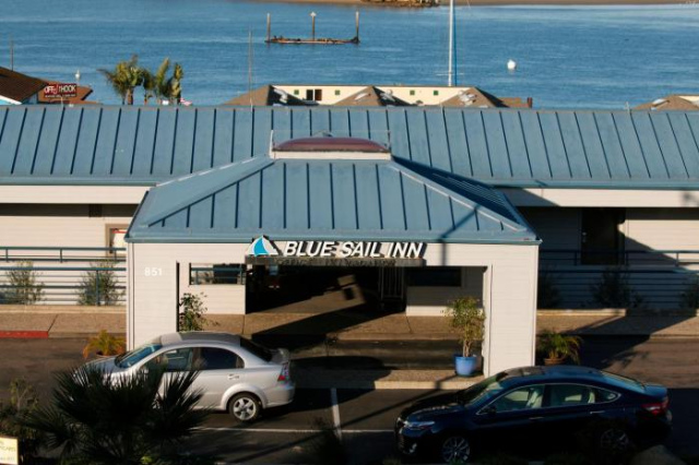 Blue Sail Inn - Morro Bay