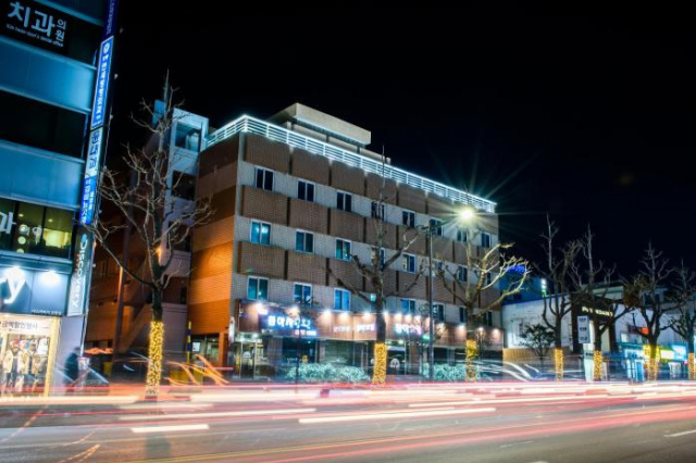 Gangneung Donga Hotel - Gangwon Province
