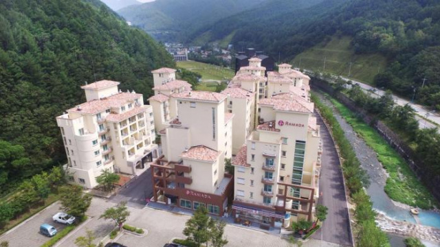 RamadaTaebaek Hotel - 江原道