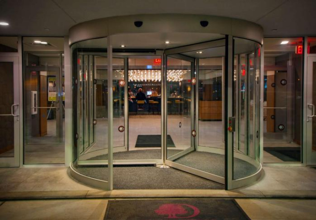 DoubleTree by Hilton Hotel Niagara Falls New York - Niagara Falls