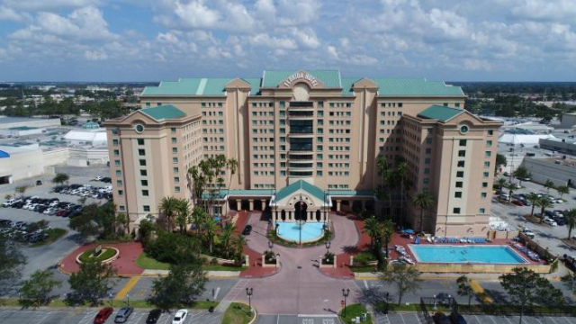 The Florida Hotel & Conference Center in the Florida Mall - Orlando