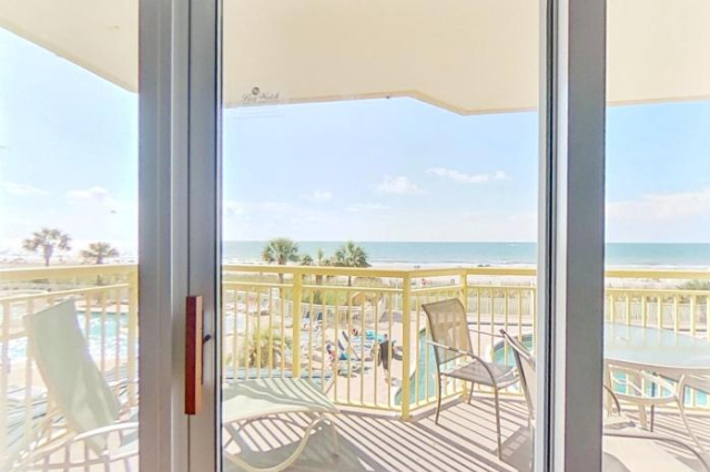 Bay Watch Resort - by Vacasa - Myrtle Beach