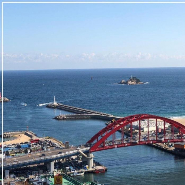 Sunrise Hotel Junior Suite room11F Sea- view - 江原道
