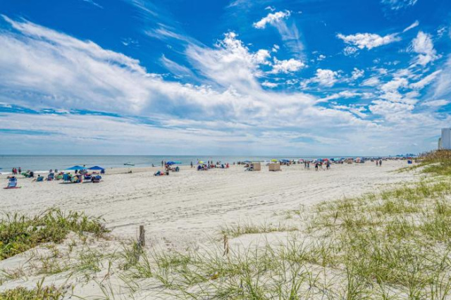 Southern Breeze Ocean Front Hotel - Myrtle Beach